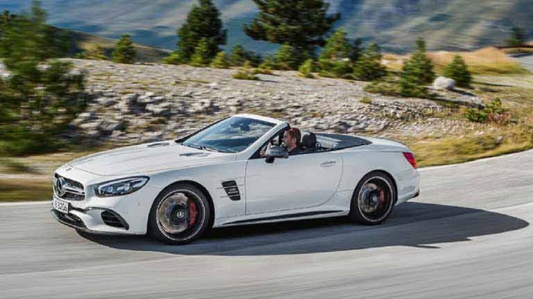 Mercedes Amg Sl Roadster Esce Di Scena In Attesa Della Nuova