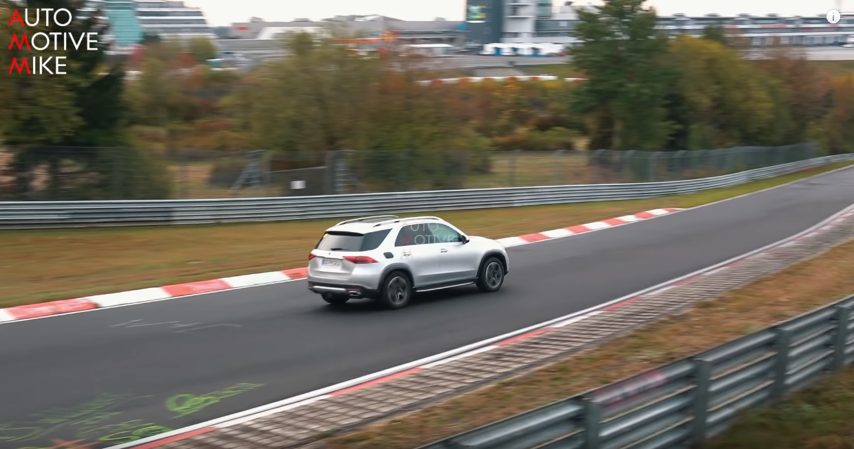 Nuovo Mercedes GLE ibrida plug-in video spia