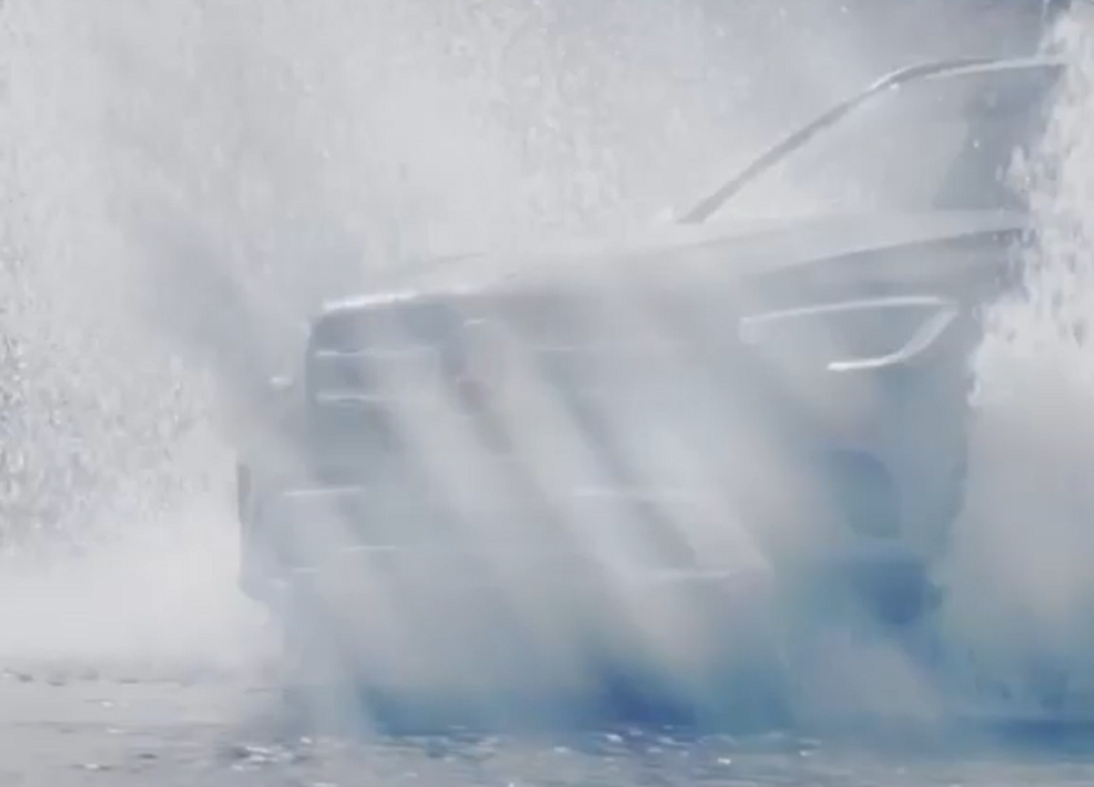 Mercedes GLC 2020 video teaser