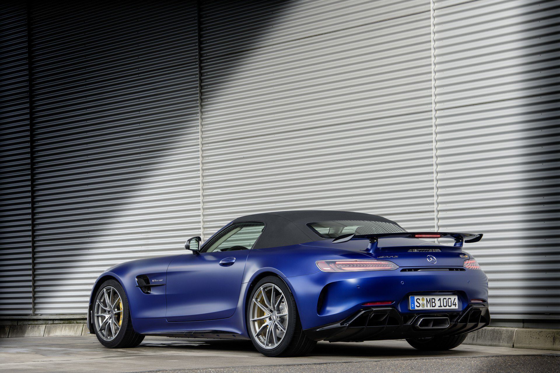 Mercedes-AMG GT R Roadster ufficiale