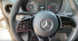 Mercedes Sprinter 200.000 dollari