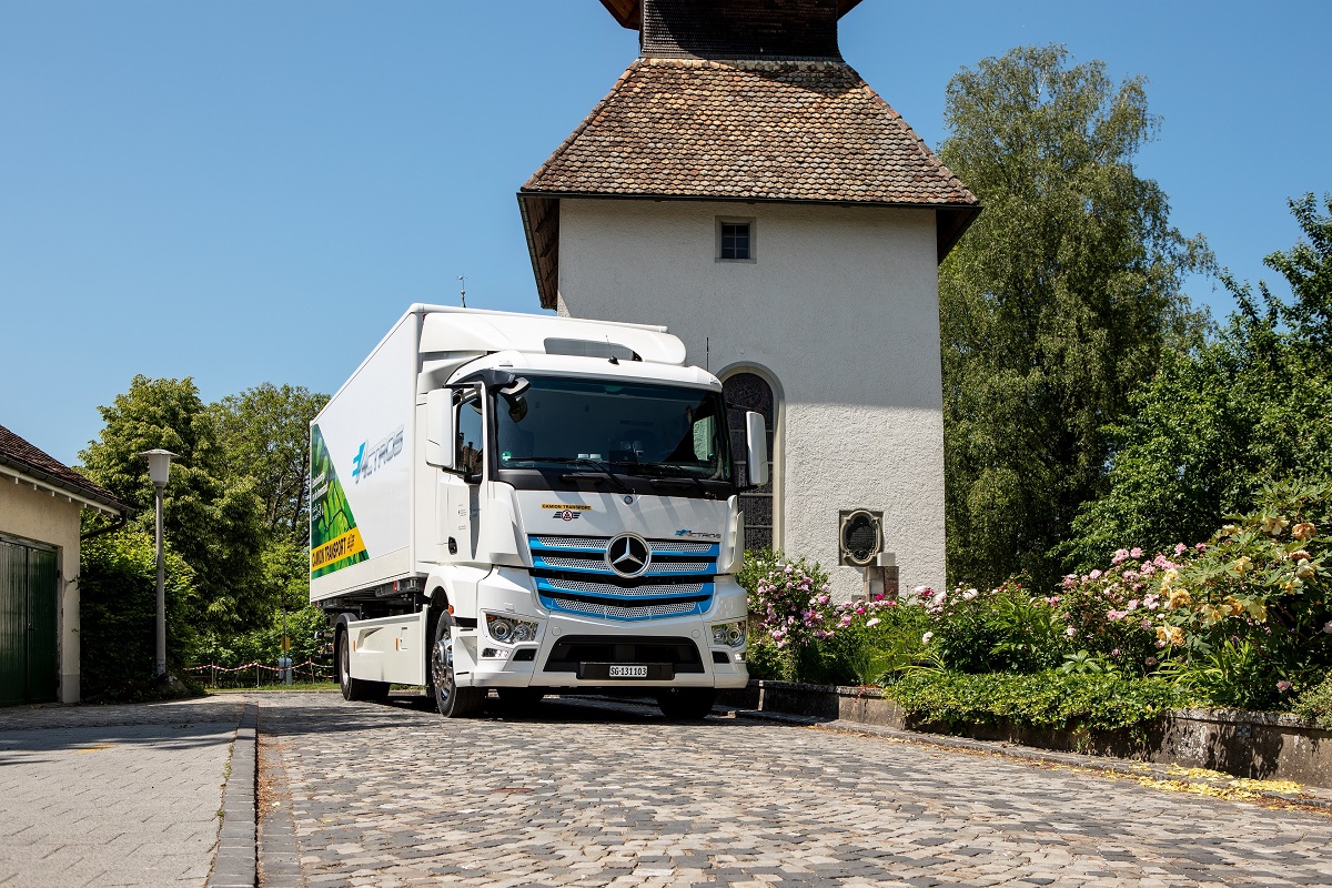 Mercedes eActros Camion Transport