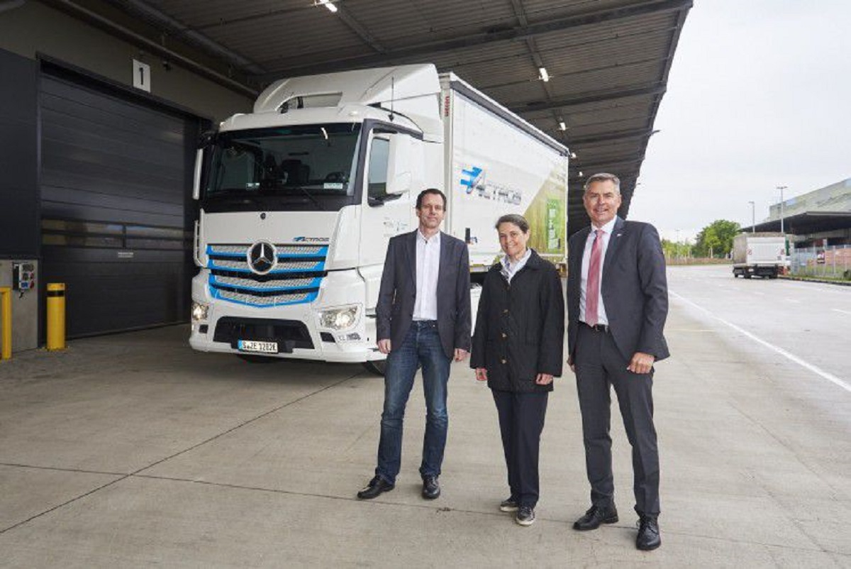 Mercedes eActros Pfenning Logistics