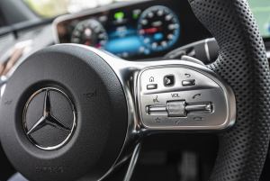 Nuovo Mercedes EQC vacanze