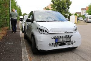 Smart EQ ForFour restyling foto spia