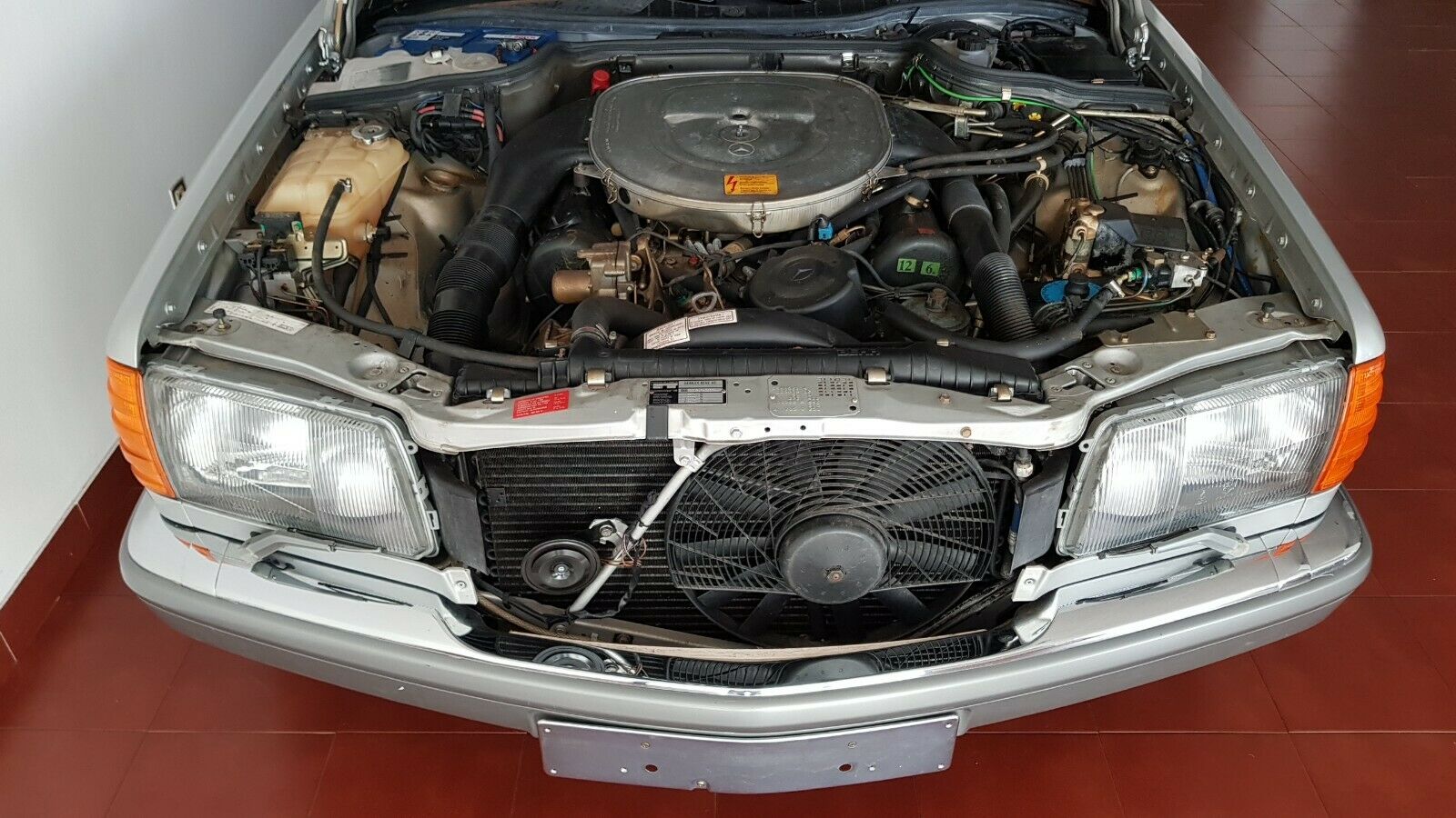 Mercedes 560 SEL 1986 in vendita