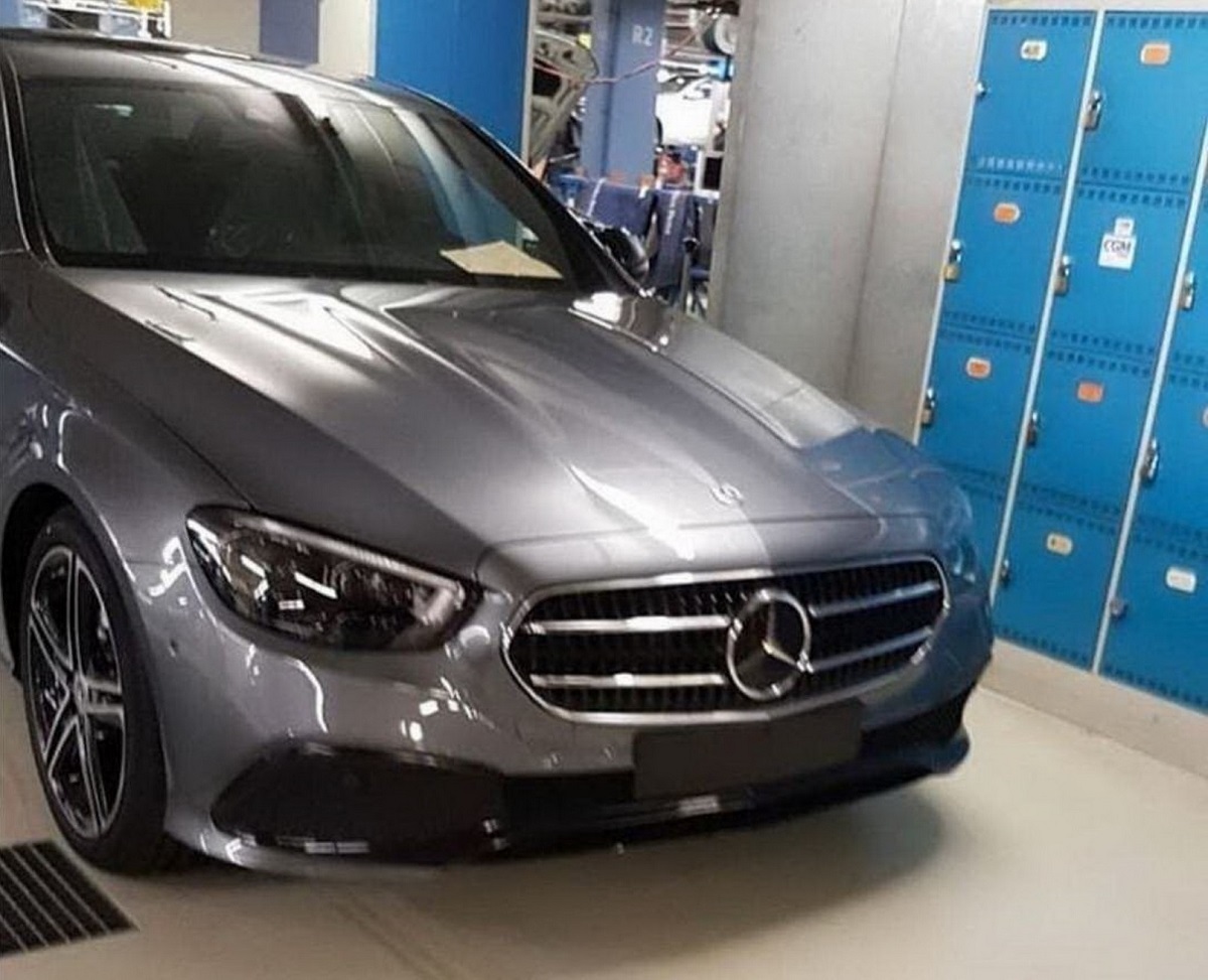 Mercedes-AMG E 53 2021 foto spia