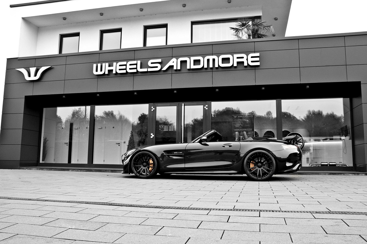 Mercedes-AMG GT R Roadster Wheelsandmore