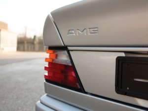 Mercedes-Benz 300 CE AMG 3.8 1991 asta
