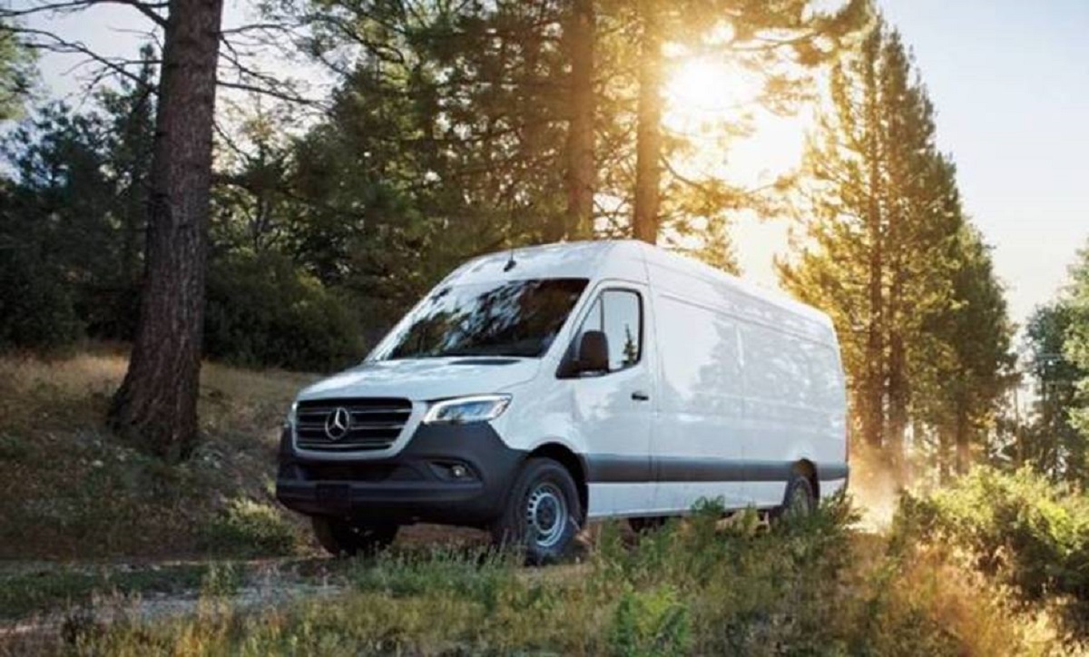 Mercedes Sprinter Cargo Van diesel