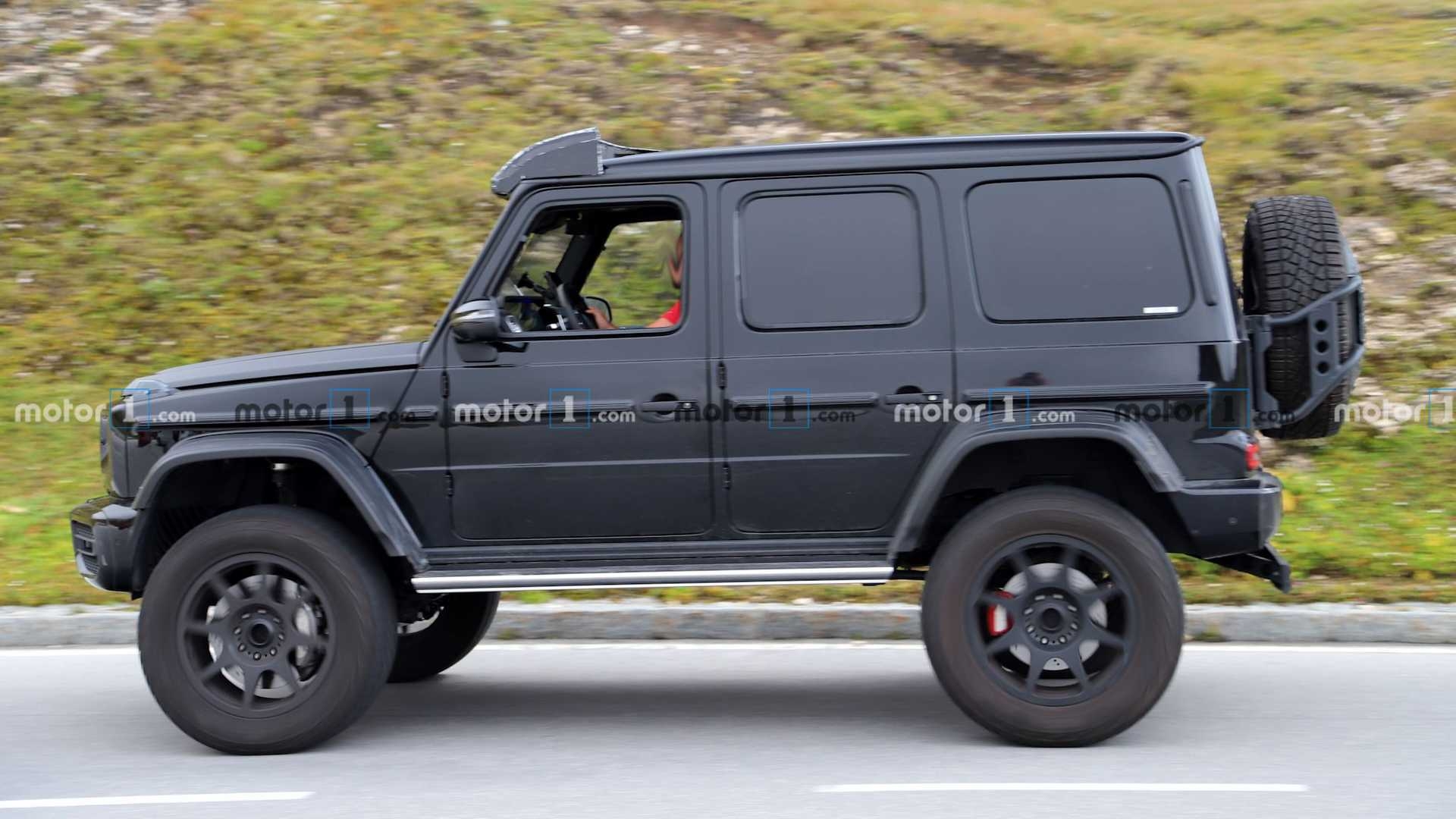 Mercedes-Benz G500 4×4² nuove foto spia