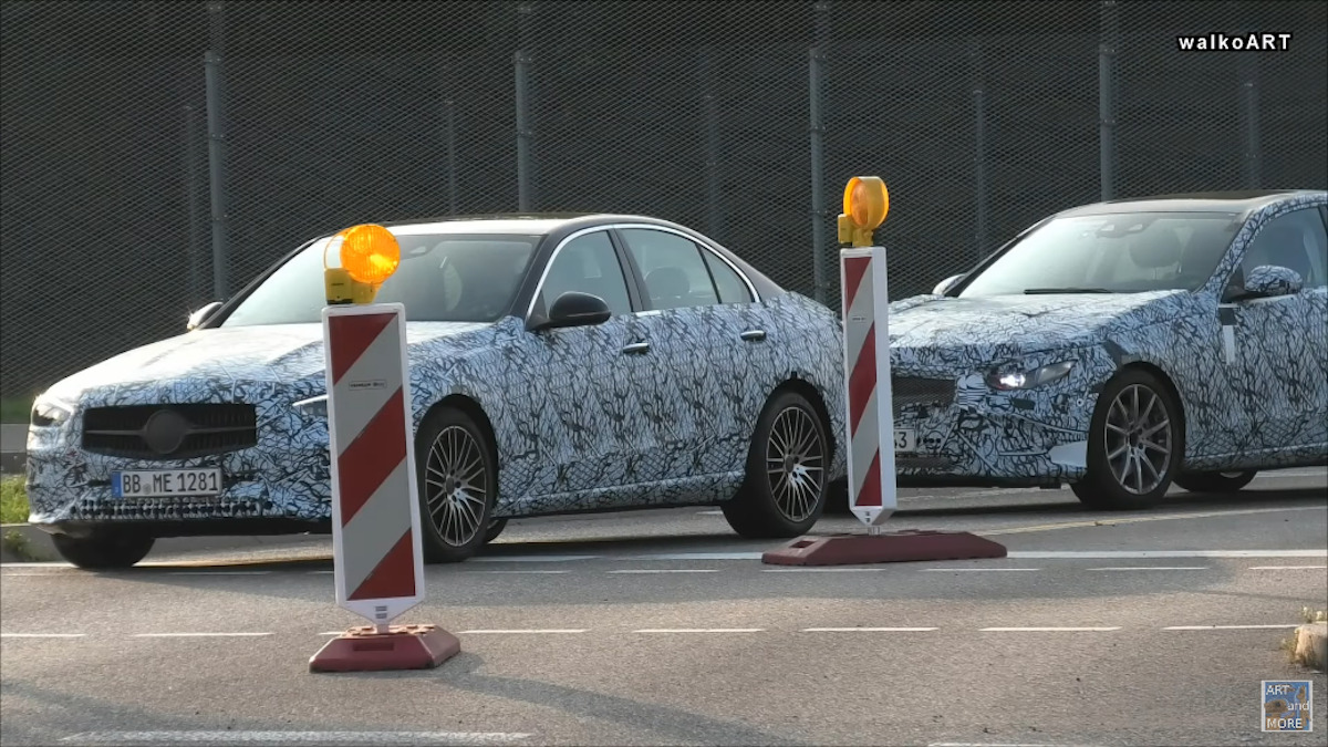 Mercedes Classe C 2022 berlina foto spia