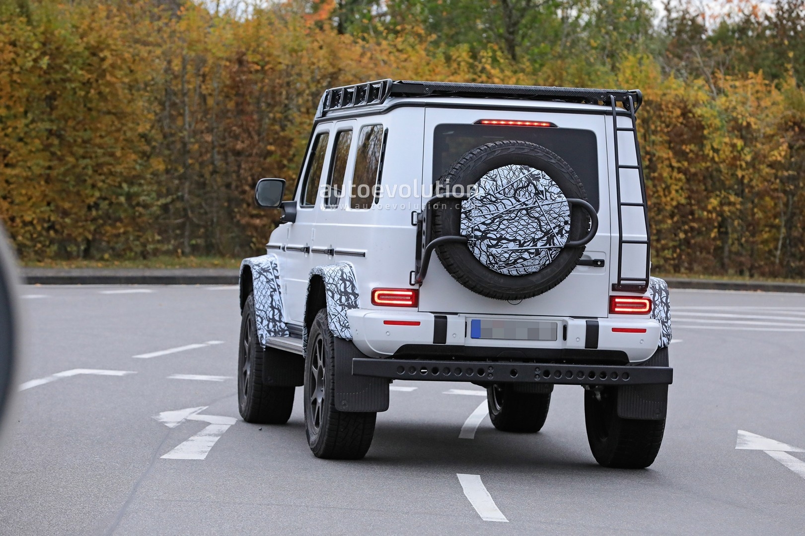 Mercedes-Benz G550 4×4² 2022 foto spia