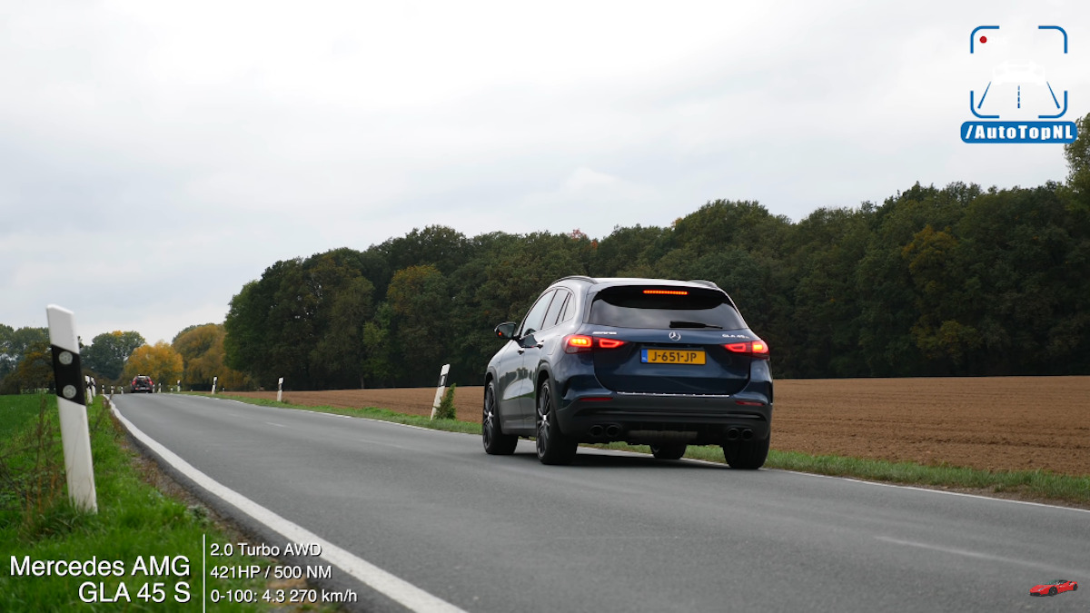Mercedes-AMG GLA 45 S 2021 test autostrada