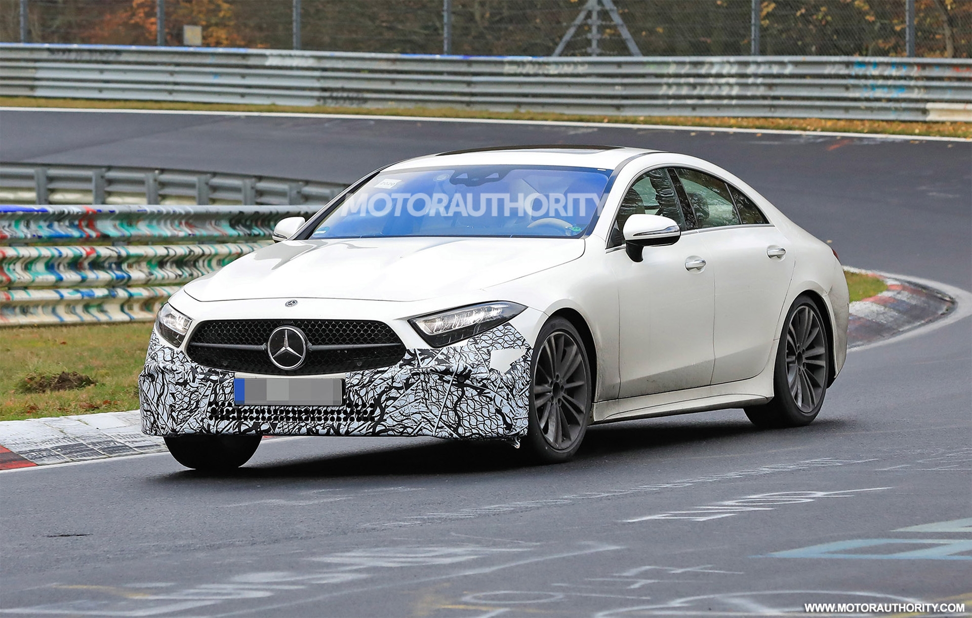 Mercedes CLS 2022 nuove foto spia