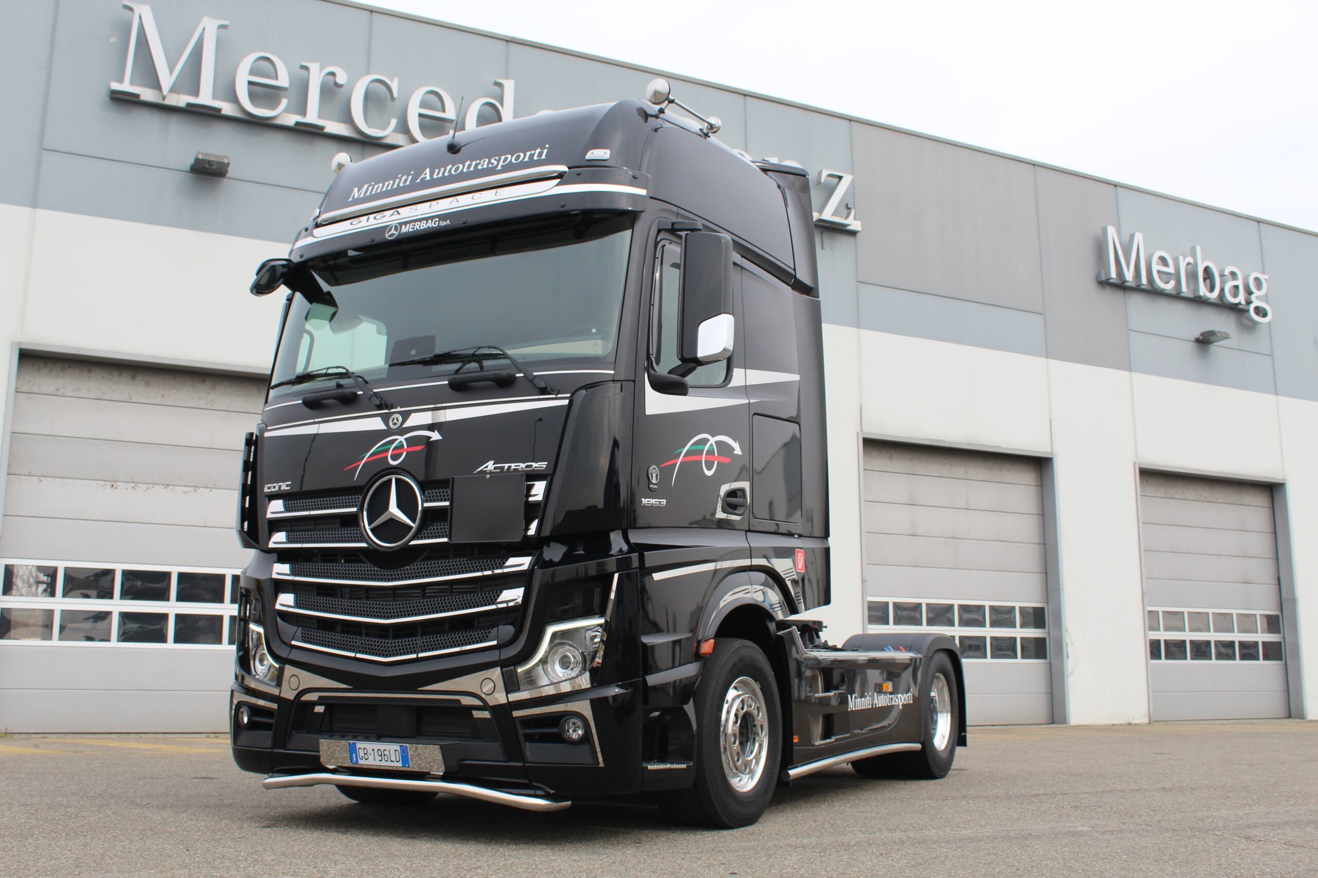 Mercedes Actros Iconic Special Edition Minniti Autotrasporti