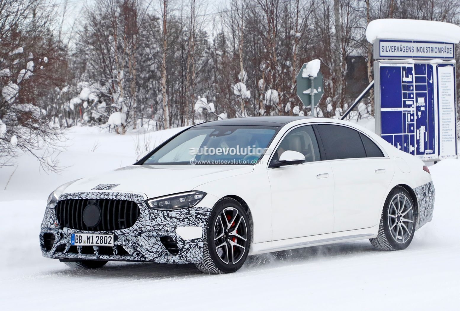Nuova Mercedes-AMG Classe S ultimo prototipo