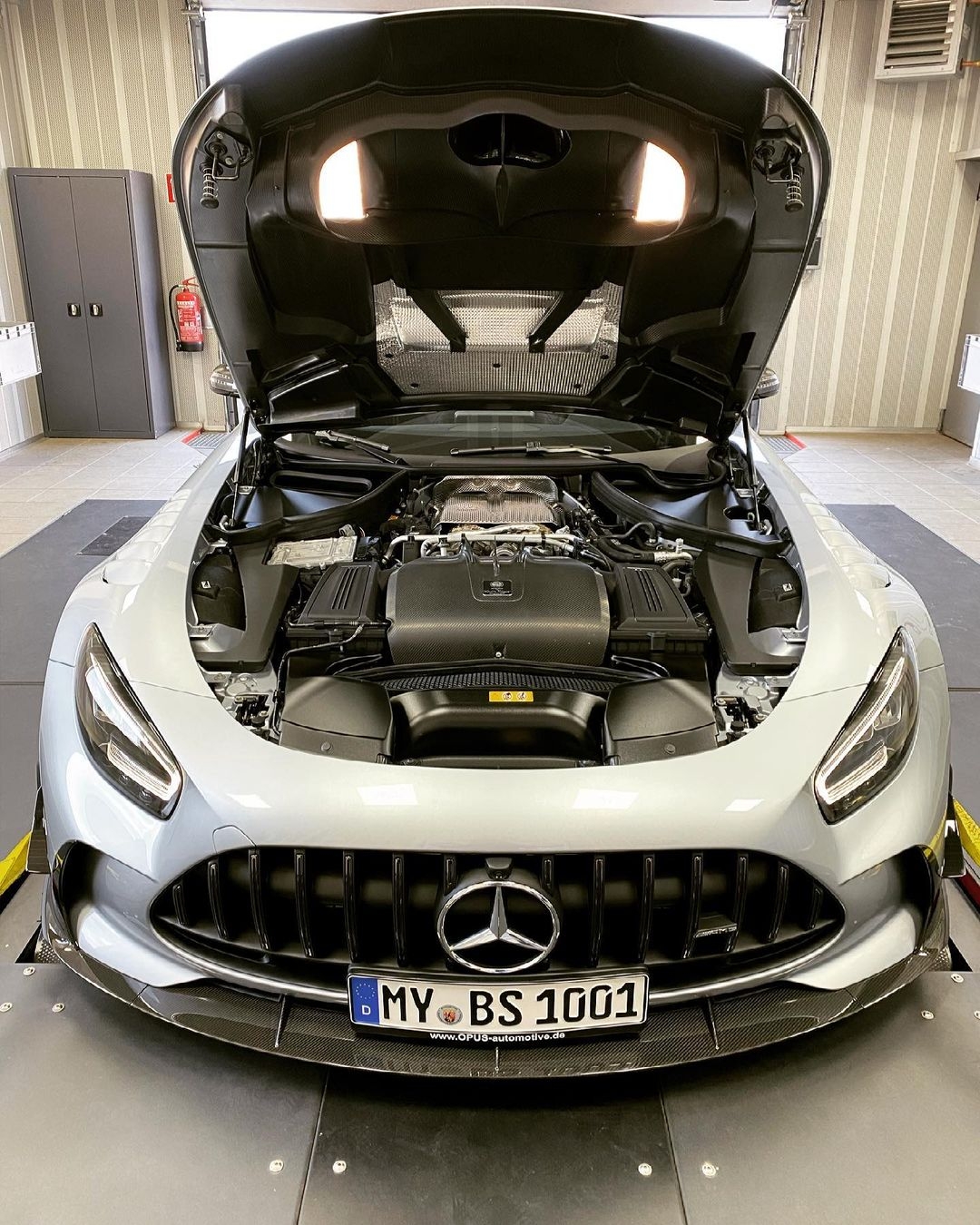Mercedes-AMG GT Black Series Opus