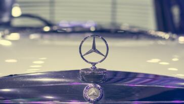 Mercedes logo